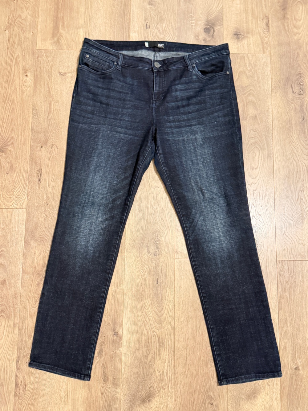 KUT from the Kloth Dark Blue boyfriend Jeans Size 16